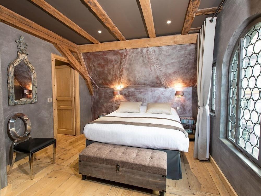 Le 1615 - Luxe Et Spa Кольмар Экстерьер фото