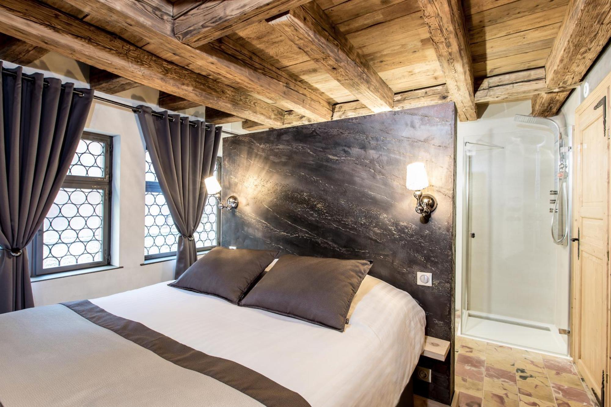 Le 1615 - Luxe Et Spa Кольмар Экстерьер фото